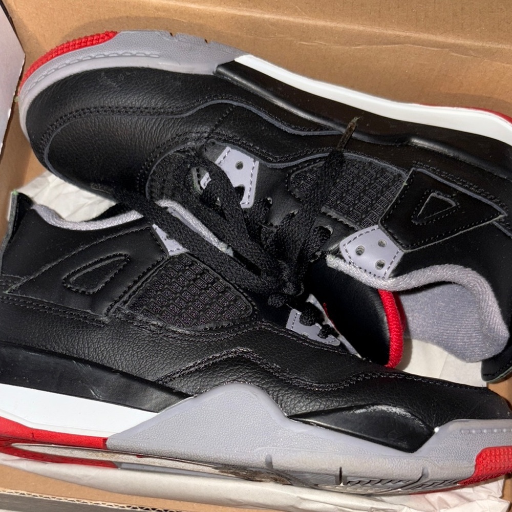 Black and Red Men's Sneakers